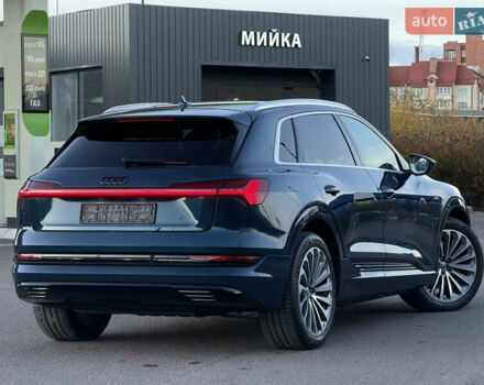 Синій Ауді E-Tron, об'ємом двигуна 0 л та пробігом 170 тис. км за 26499 $, фото 33 на Automoto.ua