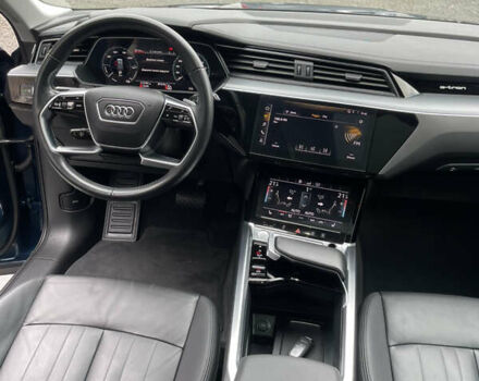 Синий Ауди E-Tron, объемом двигателя 0 л и пробегом 111 тыс. км за 26200 $, фото 28 на Automoto.ua