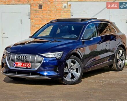 Синий Ауди E-Tron, объемом двигателя 0 л и пробегом 43 тыс. км за 39500 $, фото 1 на Automoto.ua