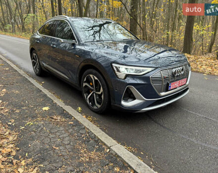 Синий Ауди E-Tron, объемом двигателя 0 л и пробегом 113 тыс. км за 32500 $, фото 1 на Automoto.ua