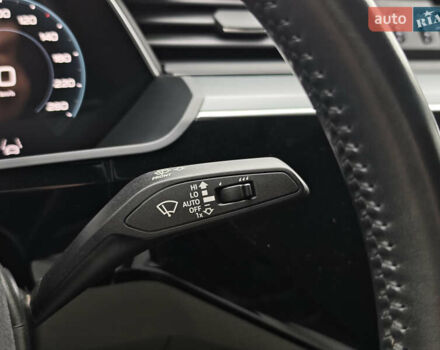 Синий Ауди E-Tron, объемом двигателя 0 л и пробегом 95 тыс. км за 34999 $, фото 39 на Automoto.ua