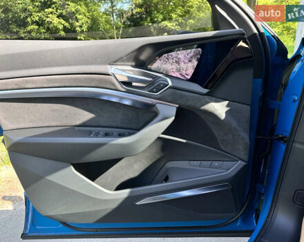 Синий Ауди E-Tron, объемом двигателя 0 л и пробегом 11 тыс. км за 48000 $, фото 13 на Automoto.ua
