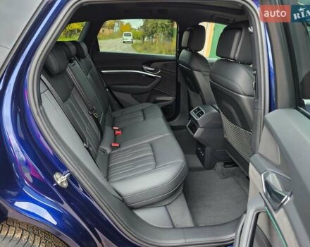 Синий Ауди E-Tron, объемом двигателя 0 л и пробегом 43 тыс. км за 39500 $, фото 69 на Automoto.ua