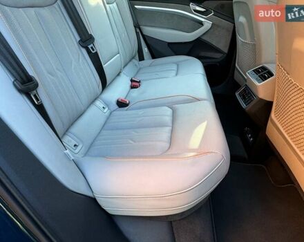 Синій Ауді E-Tron, об'ємом двигуна 0 л та пробігом 47 тис. км за 36500 $, фото 83 на Automoto.ua