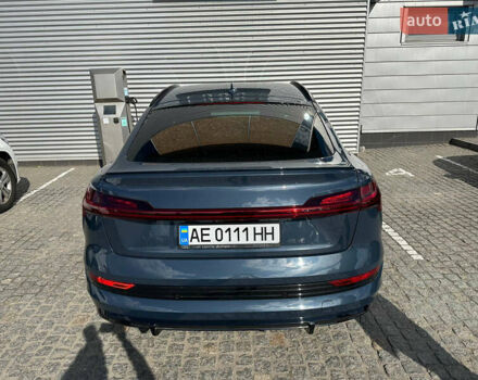 Синій Ауді E-Tron, об'ємом двигуна 0 л та пробігом 34 тис. км за 55000 $, фото 46 на Automoto.ua