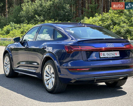 Синий Ауди E-Tron, объемом двигателя 0 л и пробегом 58 тыс. км за 43999 $, фото 6 на Automoto.ua