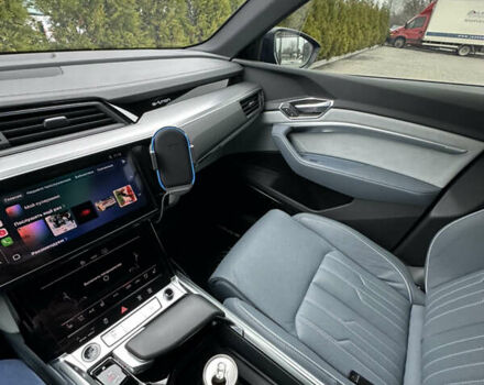 Синій Ауді E-Tron, об'ємом двигуна 0 л та пробігом 34 тис. км за 55000 $, фото 36 на Automoto.ua