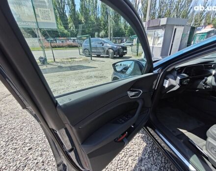 Синий Ауди E-Tron, объемом двигателя 0 л и пробегом 154 тыс. км за 29800 $, фото 9 на Automoto.ua