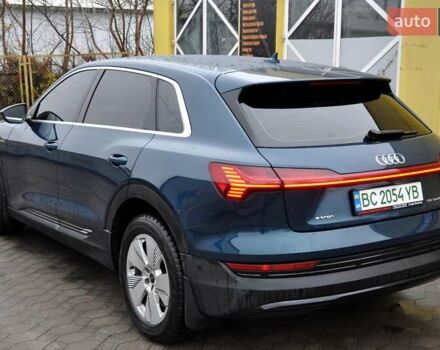 Синий Ауди E-Tron, объемом двигателя 0 л и пробегом 52 тыс. км за 31500 $, фото 11 на Automoto.ua