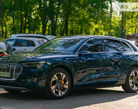 Синій Ауді E-Tron, об'ємом двигуна 0 л та пробігом 26 тис. км за 50000 $, фото 4 на Automoto.ua