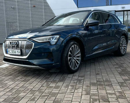 Ауді E-Tron 2020 у Володимир-Волинський на Automoto.ua Синій Ауді E-Tron, об'ємом двигуна 0 л та пробігом 220 тис. км за 25000 $, фото 9 на Automoto.ua