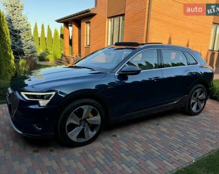 Синій Ауді E-Tron, об'ємом двигуна 0 л та пробігом 47 тис. км за 36500 $, фото 10 на Automoto.ua