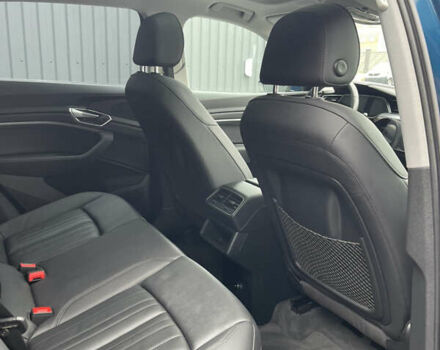 Синий Ауди E-Tron, объемом двигателя 0 л и пробегом 111 тыс. км за 26200 $, фото 17 на Automoto.ua