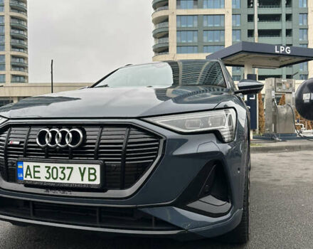 Синій Ауді E-Tron, об'ємом двигуна 0 л та пробігом 34 тис. км за 55000 $, фото 19 на Automoto.ua