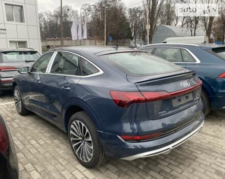 Синій Ауді E-Tron, об'ємом двигуна 0 л та пробігом 53 тис. км за 44000 $, фото 5 на Automoto.ua