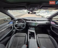Синий Ауди E-Tron, объемом двигателя 0 л и пробегом 5 тыс. км за 58900 $, фото 14 на Automoto.ua