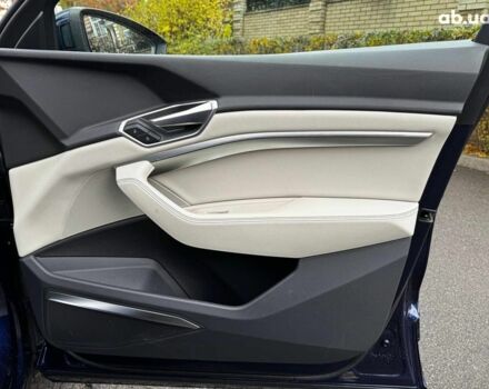 Синий Ауди E-Tron, объемом двигателя 0 л и пробегом 104 тыс. км за 33490 $, фото 39 на Automoto.ua