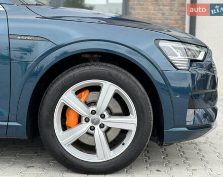 Синий Ауди E-Tron, объемом двигателя 0 л и пробегом 96 тыс. км за 25999 $, фото 20 на Automoto.ua