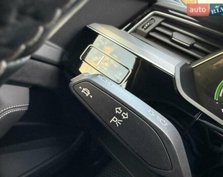 Синій Ауді E-Tron, об'ємом двигуна 0 л та пробігом 53 тис. км за 33700 $, фото 24 на Automoto.ua