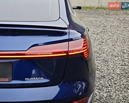 Синий Ауди E-Tron, объемом двигателя 0 л и пробегом 95 тыс. км за 34999 $, фото 23 на Automoto.ua