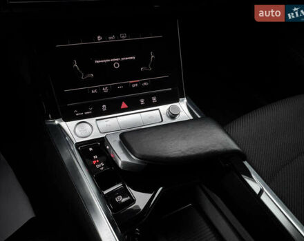 Синій Ауді E-Tron, об'ємом двигуна 0 л та пробігом 140 тис. км за 20900 $, фото 46 на Automoto.ua