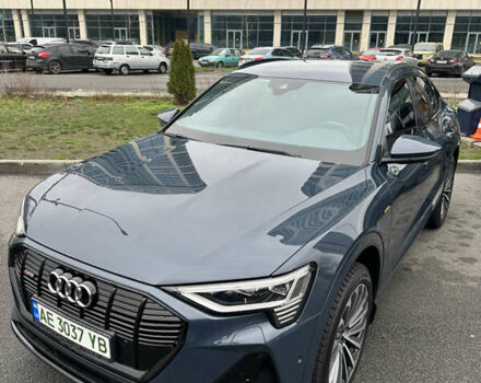 Синій Ауді E-Tron, об'ємом двигуна 0 л та пробігом 34 тис. км за 55000 $, фото 2 на Automoto.ua