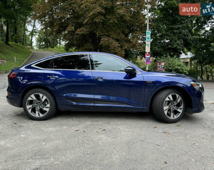 Синий Ауди E-Tron, объемом двигателя 0 л и пробегом 55 тыс. км за 38500 $, фото 2 на Automoto.ua