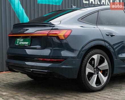 Синій Ауді E-Tron, об'ємом двигуна 0 л та пробігом 80 тис. км за 44500 $, фото 13 на Automoto.ua