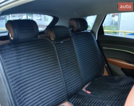 Синий Ауди E-Tron, объемом двигателя 0 л и пробегом 52 тыс. км за 31500 $, фото 26 на Automoto.ua