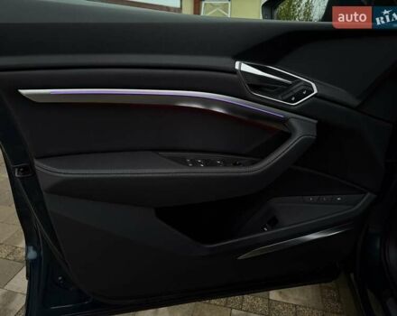 Синий Ауди E-Tron, объемом двигателя 0 л и пробегом 100 тыс. км за 29300 $, фото 17 на Automoto.ua