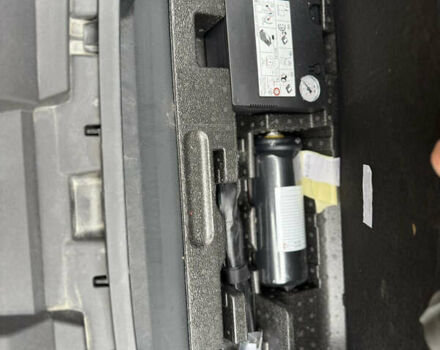 Синий Ауди E-Tron, объемом двигателя 0 л и пробегом 113 тыс. км за 32500 $, фото 47 на Automoto.ua