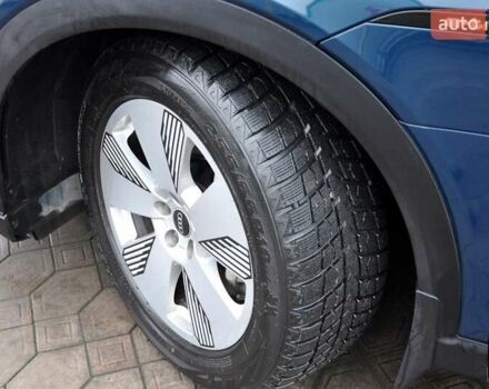 Синий Ауди E-Tron, объемом двигателя 0 л и пробегом 52 тыс. км за 31500 $, фото 44 на Automoto.ua