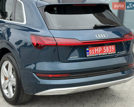 Синий Ауди E-Tron, объемом двигателя 0 л и пробегом 96 тыс. км за 25999 $, фото 26 на Automoto.ua