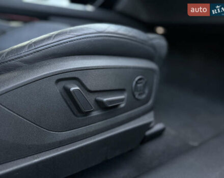 Синий Ауди E-Tron, объемом двигателя 0 л и пробегом 71 тыс. км за 28300 $, фото 22 на Automoto.ua