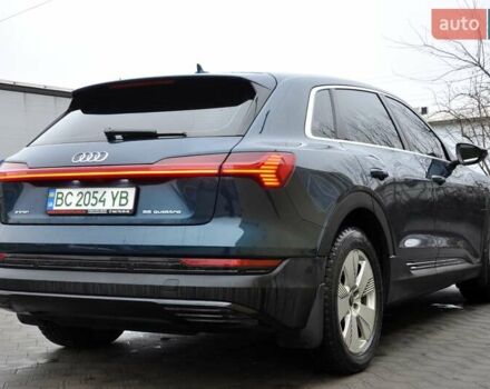 Синий Ауди E-Tron, объемом двигателя 0 л и пробегом 52 тыс. км за 31500 $, фото 8 на Automoto.ua