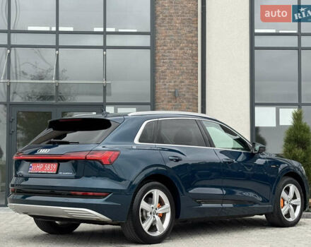 Синий Ауди E-Tron, объемом двигателя 0 л и пробегом 96 тыс. км за 24999 $, фото 8 на Automoto.ua