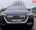 Синий Ауди E-Tron, объемом двигателя 0 л и пробегом 52 тыс. км за 31500 $, фото 4 на Automoto.ua