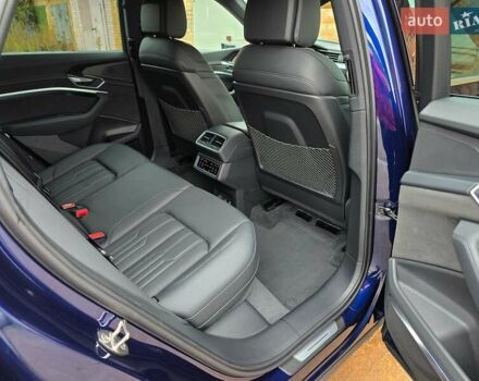 Синий Ауди E-Tron, объемом двигателя 0 л и пробегом 43 тыс. км за 39500 $, фото 70 на Automoto.ua