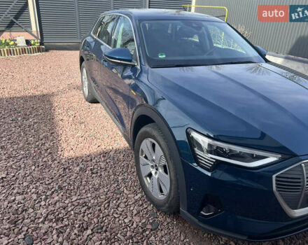 Синий Ауди E-Tron, объемом двигателя 0 л и пробегом 84 тыс. км за 27500 $, фото 7 на Automoto.ua