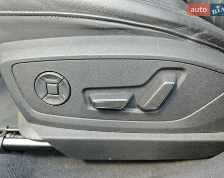 Ауди E-Tron 2020 в Киеве на Automoto.ua Синий Ауди E-Tron, объемом двигателя 0 л и пробегом 154 тыс. км за 29800 $, фото 11 на Automoto.ua