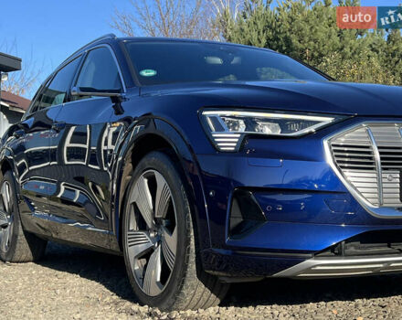 Синий Ауди E-Tron, объемом двигателя 0 л и пробегом 40 тыс. км за 36514 $, фото 9 на Automoto.ua