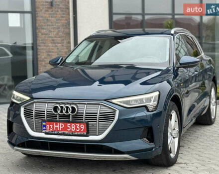 Синий Ауди E-Tron, объемом двигателя 0 л и пробегом 96 тыс. км за 25999 $, фото 34 на Automoto.ua