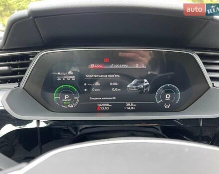 Синий Ауди E-Tron, объемом двигателя 0 л и пробегом 142 тыс. км за 26500 $, фото 51 на Automoto.ua