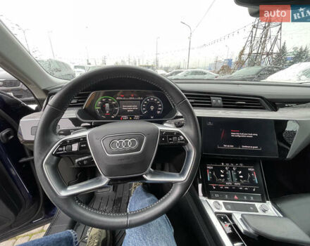 Синий Ауди E-Tron, объемом двигателя 0 л и пробегом 37 тыс. км за 30000 $, фото 6 на Automoto.ua