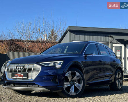 Синий Ауди E-Tron, объемом двигателя 0 л и пробегом 40 тыс. км за 36514 $, фото 3 на Automoto.ua