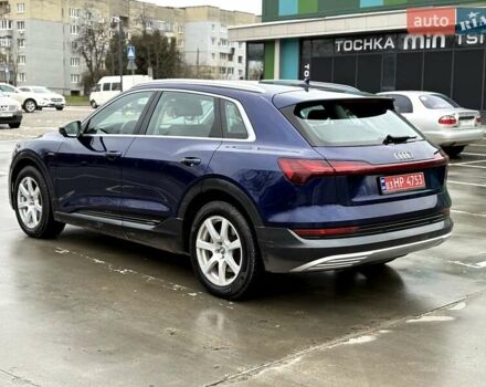 Синій Ауді E-Tron, об'ємом двигуна 0 л та пробігом 95 тис. км за 33700 $, фото 5 на Automoto.ua