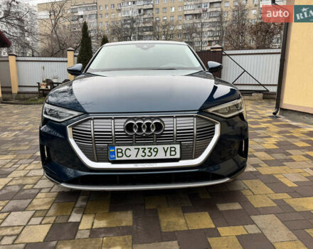 Синий Ауди E-Tron, объемом двигателя 0 л и пробегом 52 тыс. км за 35000 $, фото 5 на Automoto.ua