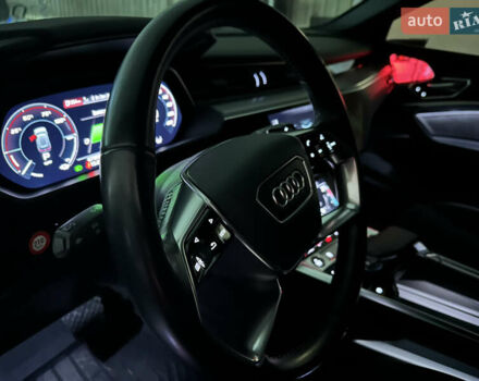 Синий Ауди E-Tron, объемом двигателя 0 л и пробегом 65 тыс. км за 38000 $, фото 22 на Automoto.ua