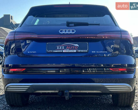 Синий Ауди E-Tron, объемом двигателя 0 л и пробегом 40 тыс. км за 36514 $, фото 6 на Automoto.ua