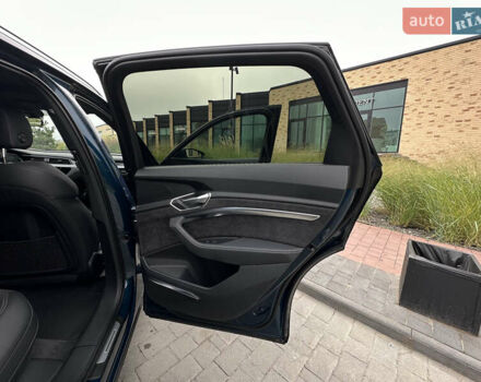 Синий Ауди E-Tron, объемом двигателя 0 л и пробегом 85 тыс. км за 38999 $, фото 18 на Automoto.ua